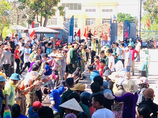 Ngày hội Biên phòng toàn dân tại xã biên giới Ea Bung